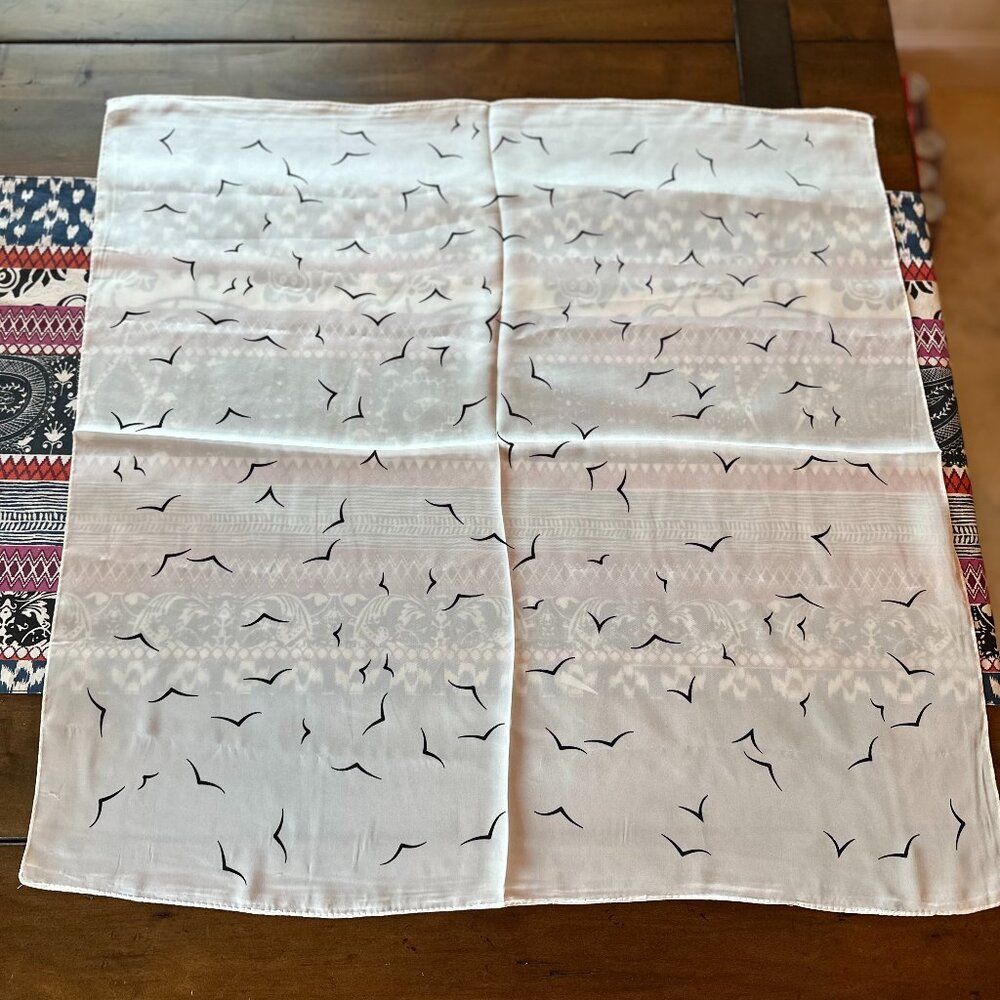 Bird Scarf, White and Black, Polyester, Unbranded, New